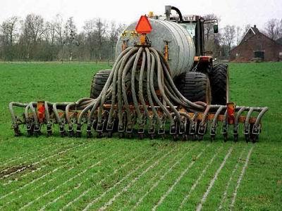 Bronmaatregelen - Doel: afname stikstofemissie en depositie - Toepassen schonere staltechnieken (Besluit emissiearme