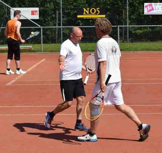 Verslag clubkampioenschappen dubbel Afgelopen week werden de clubkampioenschappen dubbel gehouden bij TCW.