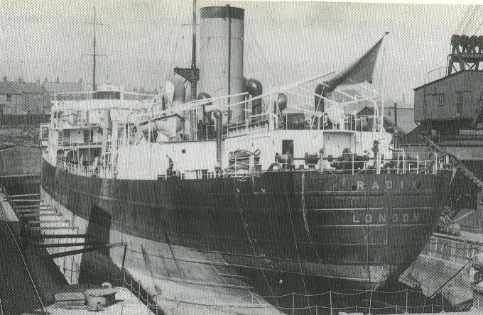 ss Radix. Built as Linerton,1919 for Chapman Willan Ltd. After running aground and breaking in two, stern purchased by Anglo Saxon 1920.