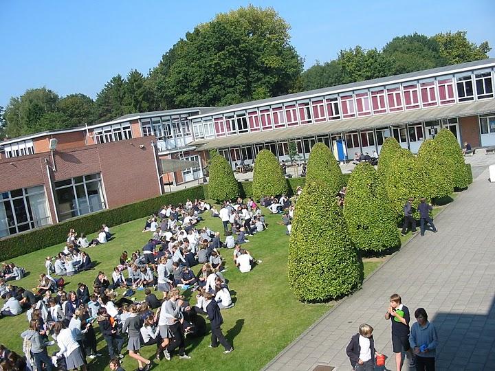 Wettelijk kader (bestaande schoolgebouwen Oude wetgeving) -NBN S 21-204: Brandbeveiliging in de gebouwen schoolgebouwen.