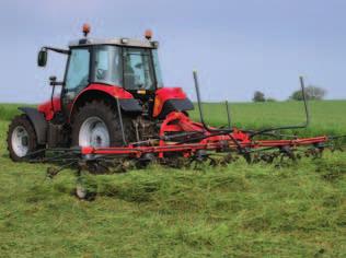 8 rotoren, 48 tanden en standaard hydraulische kantschudinrichting maakt de 903 schudder uiterst