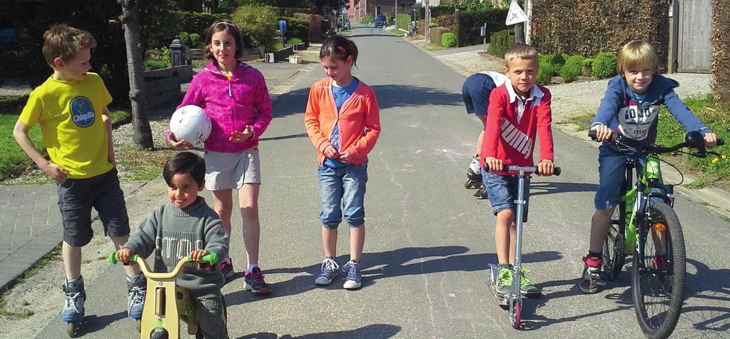 SPEELSTRATEN Wordt jouw straat straks een speelstraat? N iet elk kind heeft een speelplein in de buurt of ruimte om veilig te spelen en te fietsen.