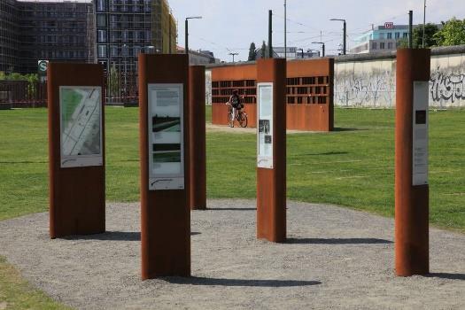 rondleiding Gedenkstätte Bernauer Strasse 12:00 uur vertrek lopend richting centrum