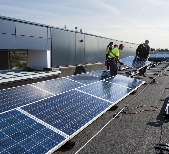 Verkoop groenestroomen warmtekrachtcertificaten Overeenkomstig het Energiedecreet van 8 mei 2009 verkopen de netbeheerders op regelmatige tijdstippen op de markt groenestroom- en