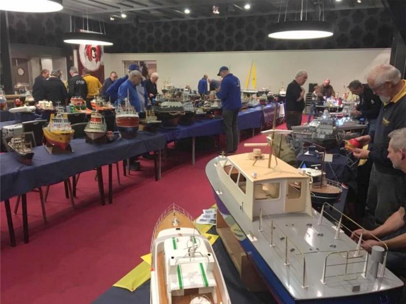 Donderdag 29 december 2016. Hobby- en Modelbouwbeurs URK. ---------------------------------------------- Traditioneel wordt tussen Kerst en Oud & Nieuw deze beurs op URK gehouden.