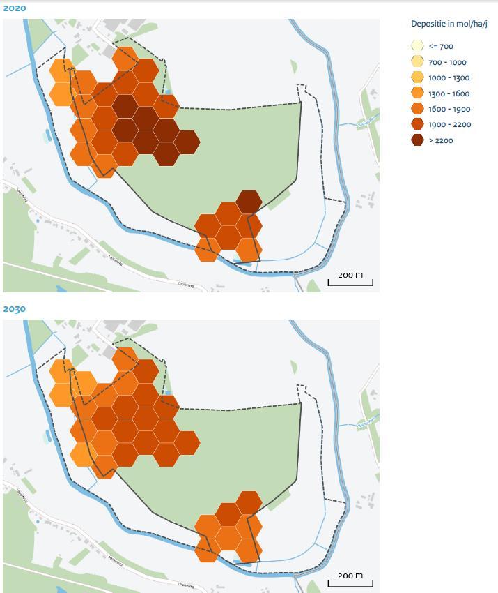 Figuur 5.3. Ruimtelijke verdeling van de stikstofdepositie in de Zeldersche Driessen in 2020 en 2030, weergegeven per hexagoon (AERIUS Monitor 2014.2.1).