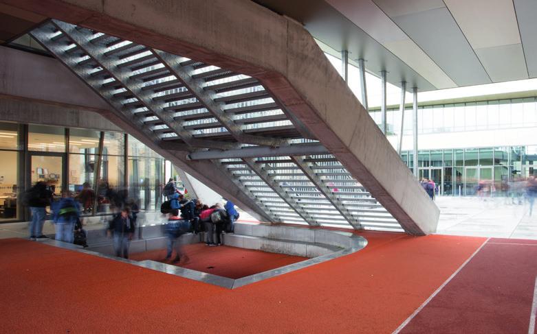 Architectuur Het energieconcept van de kosh campus is te duiden als eigentijds en modern.