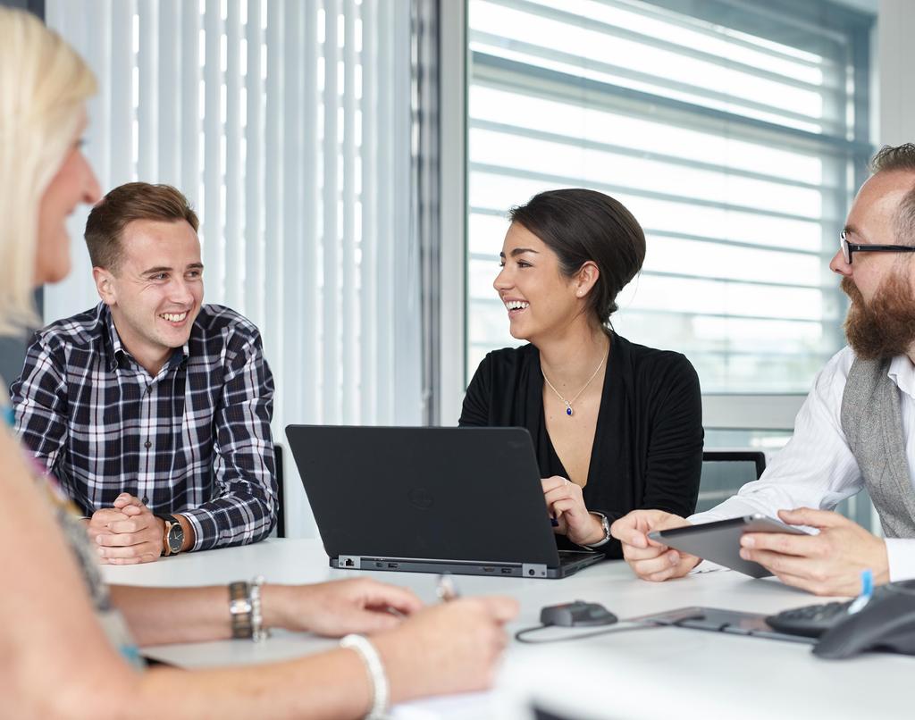 Voordelen Iedereen kan professionele documenten aanmaken die er altijd geweldig uitzien Iedereen heeft toegang tot dezelfde tools, waarvandaan men ook werkt U heeft niet veel training nodig om de