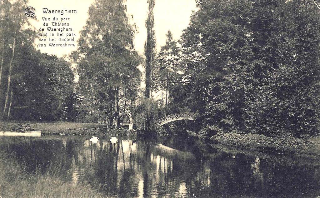 De jongste toegangsdreef tot het park dateert van 1977, toen de Stad Waregem het Domein aankocht. Om deze toegang te maken kocht de Stad grond aan van de Kerkfabriek.