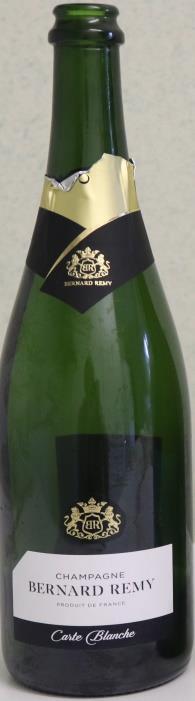Hoe kon dit beter beklonken worden als met een lekker glas champagne (Bernard Remy Carte Blanche) Wijnen uit Australië Al weer lang geleden dat wijnen uit Australië op de
