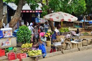 Bezoekverslag reis Togo april 2017 van Henk en Tiny Het is al weer zes jaar geleden dat we ons project La Source in Togo bezochten, hoog tijd dus voor een nieuwe trip!