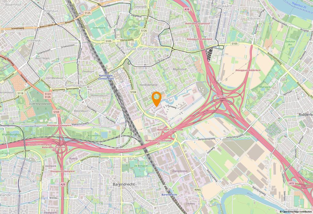 Locatie Bereikbaarheid Per auto Via de IJsselmondse randweg is er op korte afstand een rechtstreekse aansluiting met de nabijgelegen rijksweg A15 en opvolgend A16 en A29.