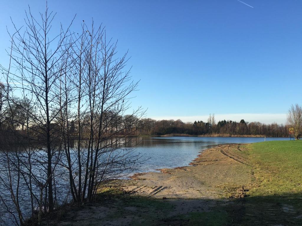 2. RESULATEN 2.1. Ligging en begrenzing zwemwaterzone Aan de oostzijde van Zelhem ligt camping en conferentieoord.