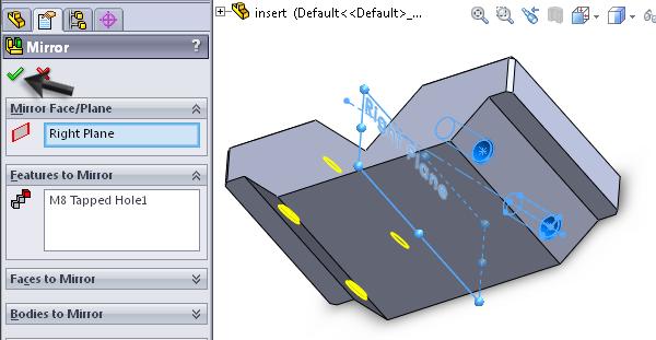 Selecteer in de FeatureManager de gaten (het laatste feature in de lijst) 2.