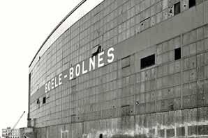De opkomst en ondergang van een roemruchte scheepswerf door Willem Langerak Het is al weer zo n kleine 25 jaar geleden dat de scheepswerf Boele Bolnes failliet ging.