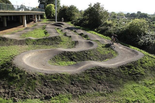 Mountainbike route Groningen Helaas blijkt dat de realisatie van een mountainbikeroute op het Suikerfabriekterrein niet realistisch is.