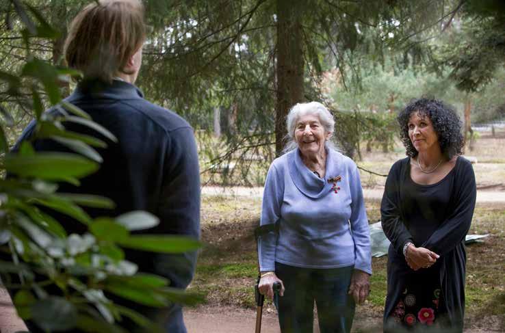 Op maandag 24 april In programma Tijd voor Max 17.10 uur uitgebreid aandacht voor Ereveld Vol Leven waarin een gesprek met de familie Will.