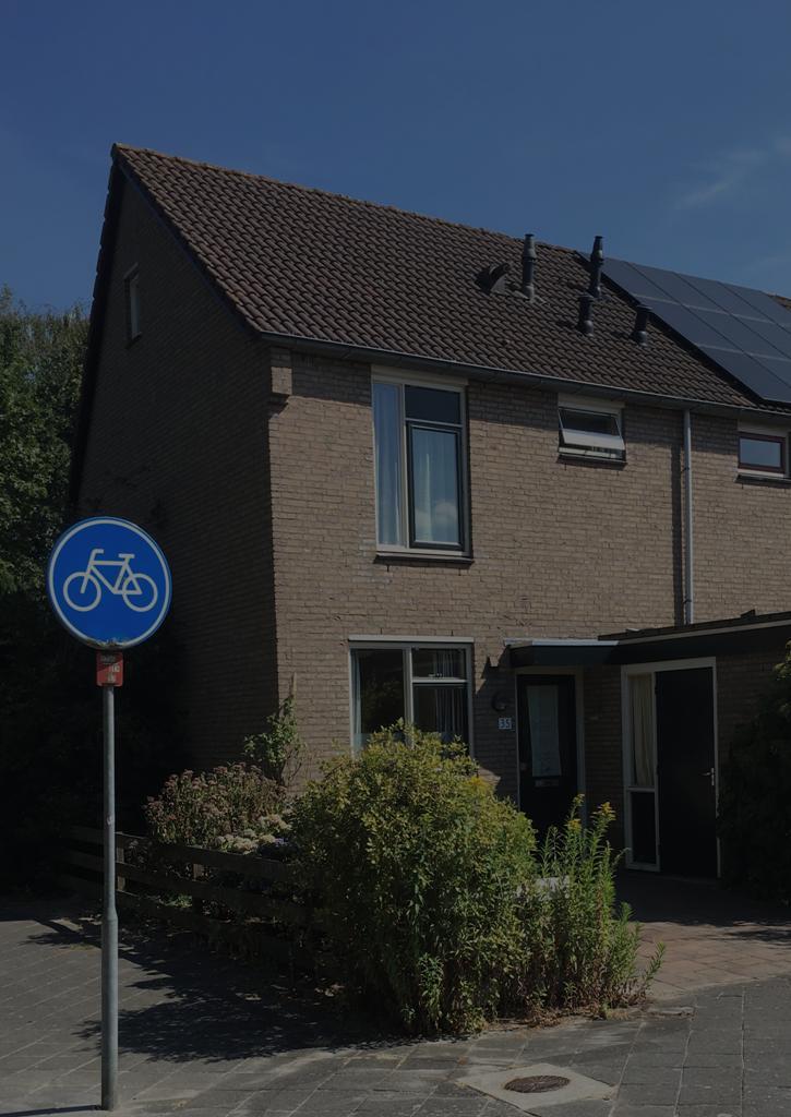 Voorbeeld hoekwoning label C De woning wordt voorzien van 10 PV-panelen en een hybride warmtepomp van 3,2kW De woning krijgt daarmee een A-label De kosten bedragen na subsidie 17.