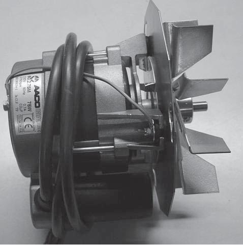 ventilatorschoep op de motoras UDSBD mod. 015-2 t.e.m 020-2 (rotatierichting : draaiend met wijzerzin gezien vanaf