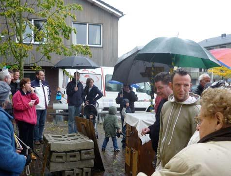 gecreëerd door de inzet van betrokken participerende bewoners en medewerkers, die als buren en collega s voorwaarden creëren voor een levendige geïntegreerde buurtgemeenschap; het bevorderen