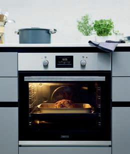 11 KOKEN: OVENS NIEUW DESIGN De strakke en rechte vormen van de nieuwe ovens sluiten naadloos aan bij de hedendaagse keukentrends.