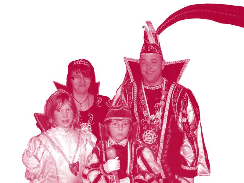 De karnevalsgezèt van de KINDERSE RABBEDABBERS 33 ste jaorgank De Rabbed ab Mèt in dees editie: Prins Tony I en prinses Marijke I Jeugdprins Jay-Dee I en