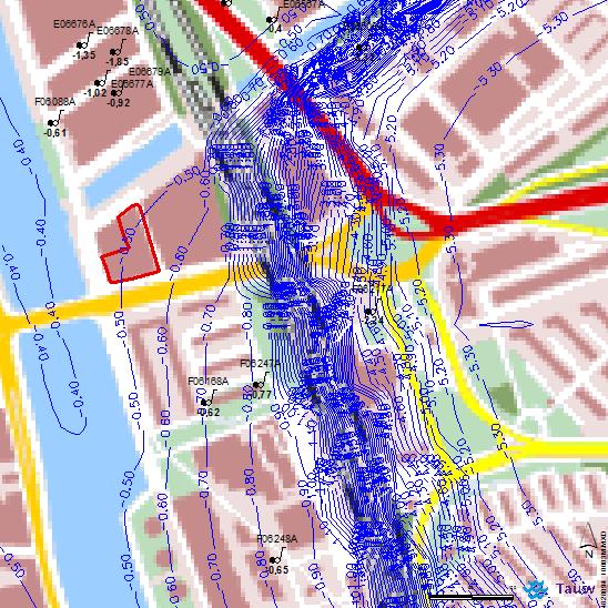 Figuur 3.2 Gemeten en gemodelleerde grondwaterstand. Kan je het kaartje niet wat uitbreiden zodat ook die ene peilbuis ten oosten van het spoor zichtbaar wordt? 3.5 Berekeningen toekomstige situatie Met het geijkte model is het effect van de parkeergarage op de grondwaterhuishouding in de omgeving berekend.