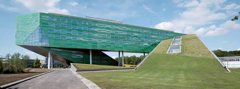 Toepassing van Icopal Universal WS als onderlaag voor een vegetatiedak. Gebouw van de faculteit voor Levenswetenschappen en Dierengeneeskunde op het terrein van de Rijksuniversiteit Groningen.