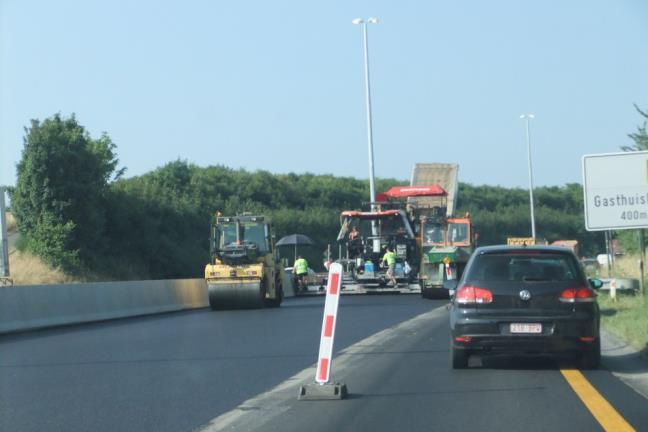 Hoofdwegennet Alternatieven voor fijn uitgewassen beton? Composietverhardingen?