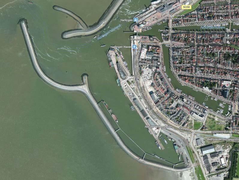 blz 4 131903 Figuur 3. Huidige situatie (bron: Bing Maps) Als meest vooruitgeschoven haven, heeft de Willemshaven een unieke plek.
