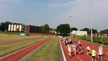 Fantastische dagen, hele goede bezoeken aan scholen, informatieve gesprekken met leraren, schoolhoofden, ayudantes,