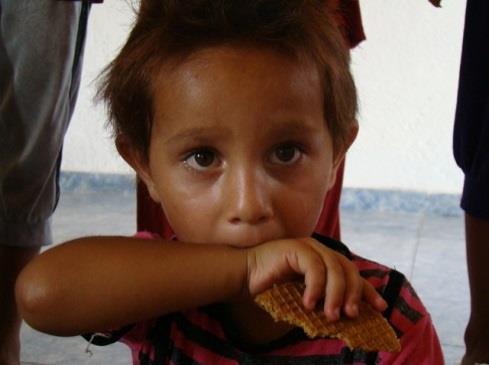 De hulp is uit gedeeld aan Roma-gezinnen en wees-, verpleeg- en ziekenhuizen.
