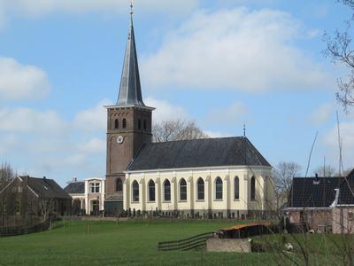 1 A202 9022 AA Seerp v. Galemawei 3 Kerk en Toren De kerk is gebouwd in 1203, herbouwd in 1584. Grote verbouwing in 1866/67. Kerkbanken uit ca.