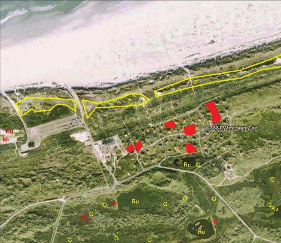 Kaart 7: Voorkomen van natuurwaarden in de omgeving van West aan Zee. Rood: ligging van de kavels.