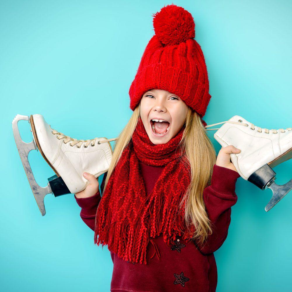 Verjaardagsfeestjes Jouw oogappel is jarig en je wilt een kinderfeestje buitenshuis organiseren? Kom schaatsen met ons. Dat is fun, sportief en betaalbaar.