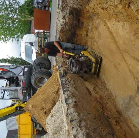 Ontgraven van de plantput Graaf voldoende diep uit.