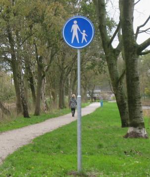 geplaatst 12 december Verkeersbord verdwenen