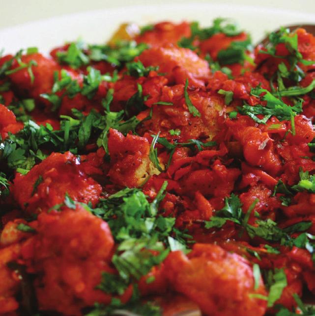 Seasoned and grilled chicken prepared with mint sauce and Indian spices. 14. Seekh Kebab 7, 95 Malse rollen van lamsgehakt, gekruid en gegrild in de kleioven.