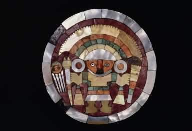 INCA Dress Code Pracht en praal uit de Andes Tentoonstelling Museum Kunst en Geschiedenis van uitzonderlijke kwaliteit en met een ongeziene kleurenpracht, naast ongeziene voorbeelden van