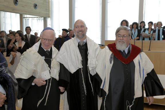 1. Het studiejaar 2012-2013 De opening van het academische jaar Het studiejaar begon op 2 september 2012 toen Ira Goldberg zijn semicha (rabbinale bevoegdheid) ontving tijdens een feestelijke