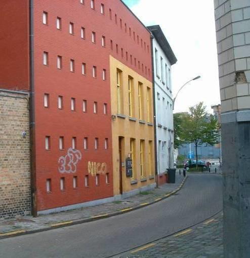 Die is gedeeltelijk blijven staan. (deels ingenomen door de bouw van het Nieuw Circus rond 1895). Thans een van de oudste textielfabrieken van Vlaanderen.