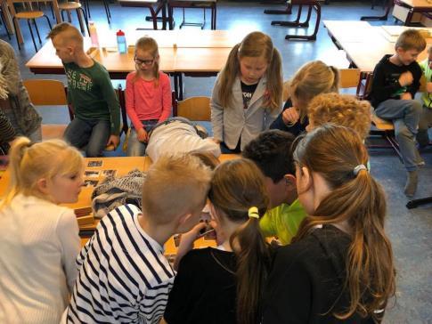 Visie op het onderwijs in het algemeen en op het onderwijs op t Padland in het bijzonder: IPC: Beste ouders/verzorgers, Bij deze wil ik mezelf voorstellen.