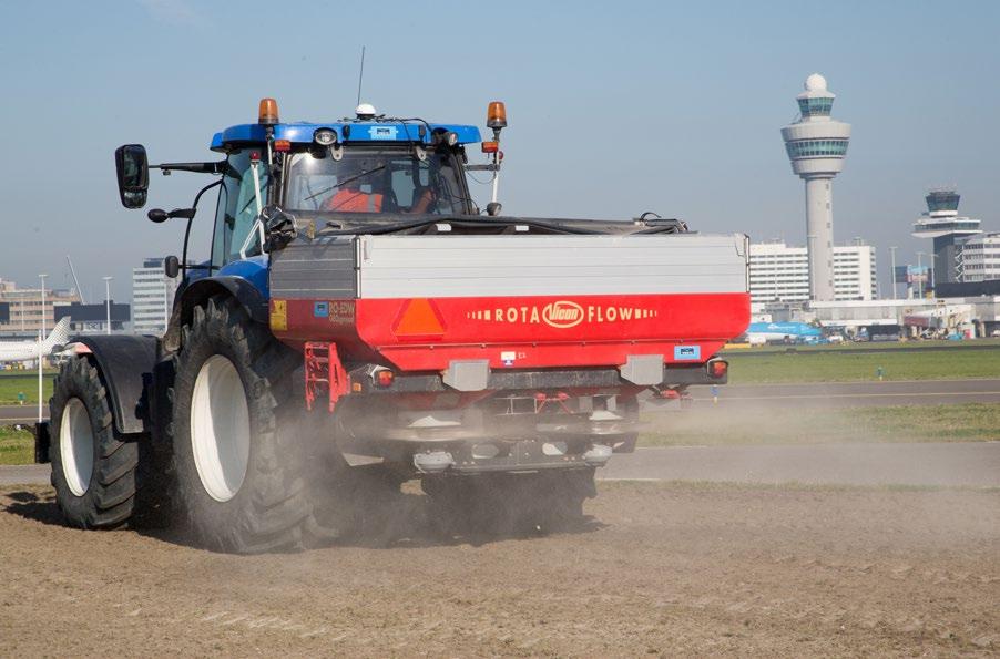 Op haar afvalwaterzuiveringsinstallatie Schiphol heeft Evides Industriewater in een demo-installatie onderzocht of het mogelijk was uit afvalwater van de luchthaven op duurzame wijze fosfaat in de