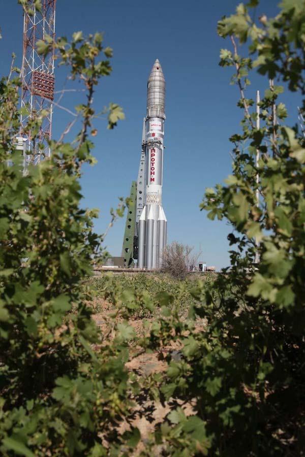 Daarbij maakte het een hoek met de evenaar van 17,6 graden. De Orioncapsule in de testhal De eerste onbemande lancering, genaamd Exploration Flight Test-1, staat gepland in december 2014.