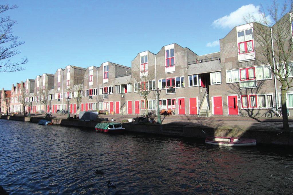 ` Portaal koopt huurwoningen terug van Ymere Portaal heeft onlangs 867 huurwoningen van Ymere gekocht. Het gaat grotendeels om woningen die al bij Portaal in beheer waren.
