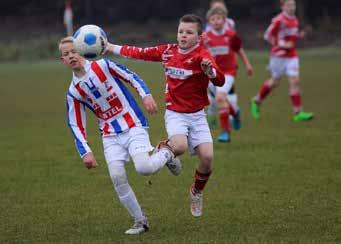 En dan nu de wedstrijd: De D1 moest tegen een oude bekende spelen, Udi 19. Verschillende spelers uit dat team zijn we al diverse malen tegen gekomen en een makkie is het nooit tegen hun.