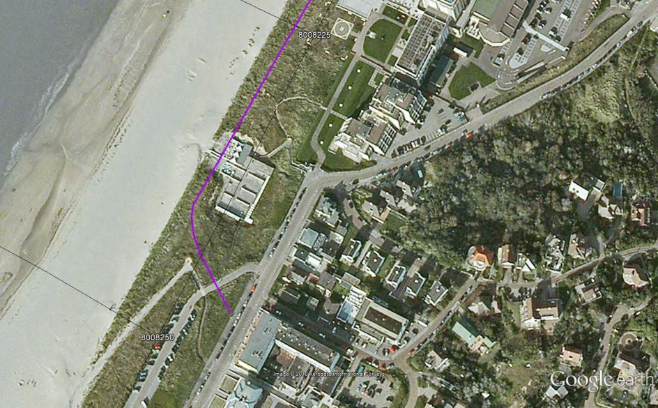 Vormgeving en locatie van de in-/uitrit van de parkeergarage; Gewenste ontwikkelingen rondom Paviljoen Zon Zee Bad (vaste bebouwing dient immers binnendijks te komen).