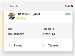 Een inkomend gesprek doorverbinden via het Operator Panel een inkomend gesprek in het panel wordt in het Phonebook weergegeven als RINGING Klik op de persoon met status RINGING In het dropdown scherm