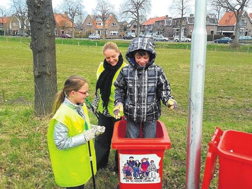 , doe(t) er iets mee! Bij de Deventer gaan bewoners zelf aan de slag met ideeën, wensen, kansen of knelpunten die zij signaleren in eigen buurt of dorp.