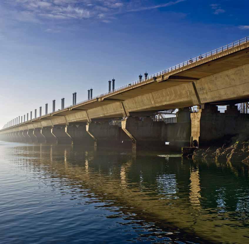 Rijkswaterstaat Dit nooit weer, was de algemene over tuiging na de Zeeuwse watersnoodramp in 1953.